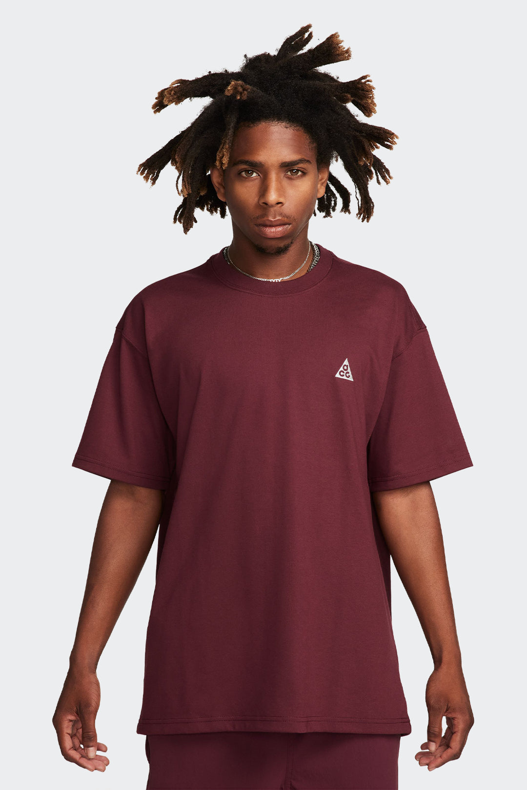 Nike Acg Camiseta Small Logo HO23 Vinotinto DJ3642 681 HYPE