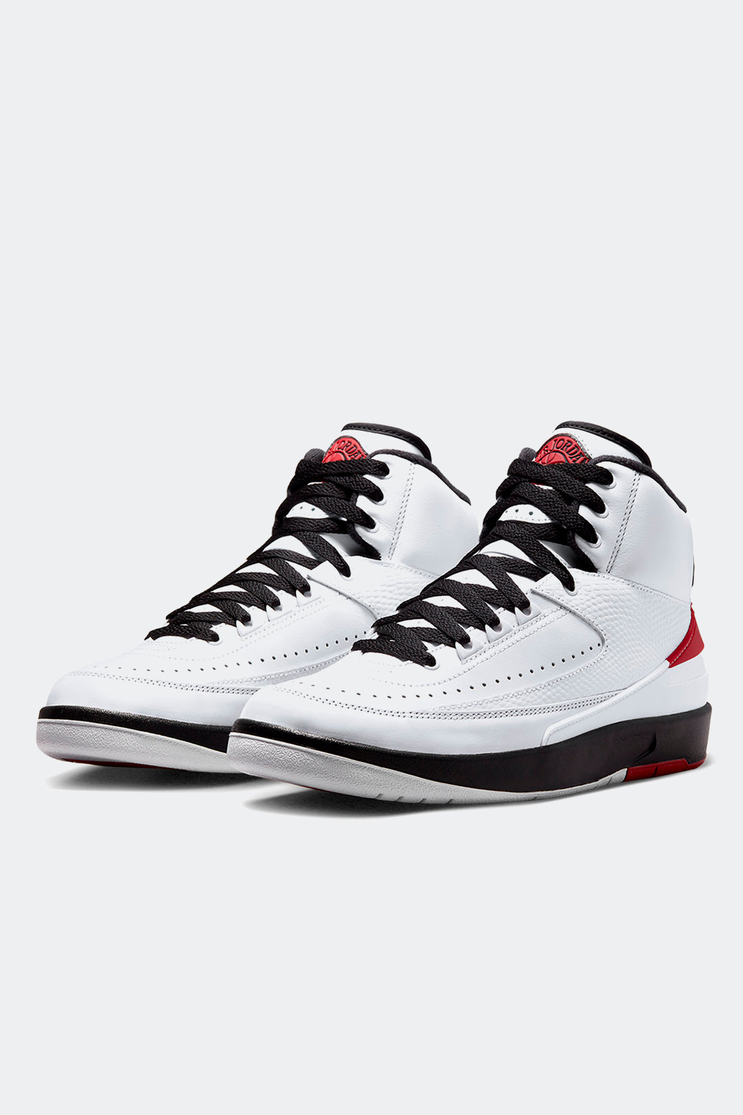 Jordan retro top 2 precio