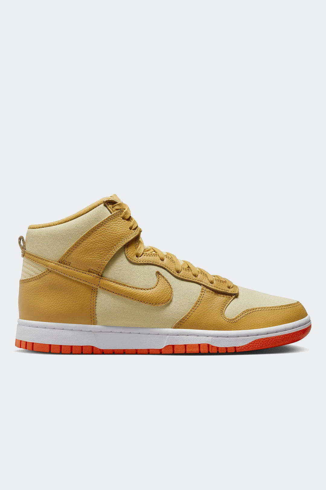 Nike dunk high hombre on sale dorados