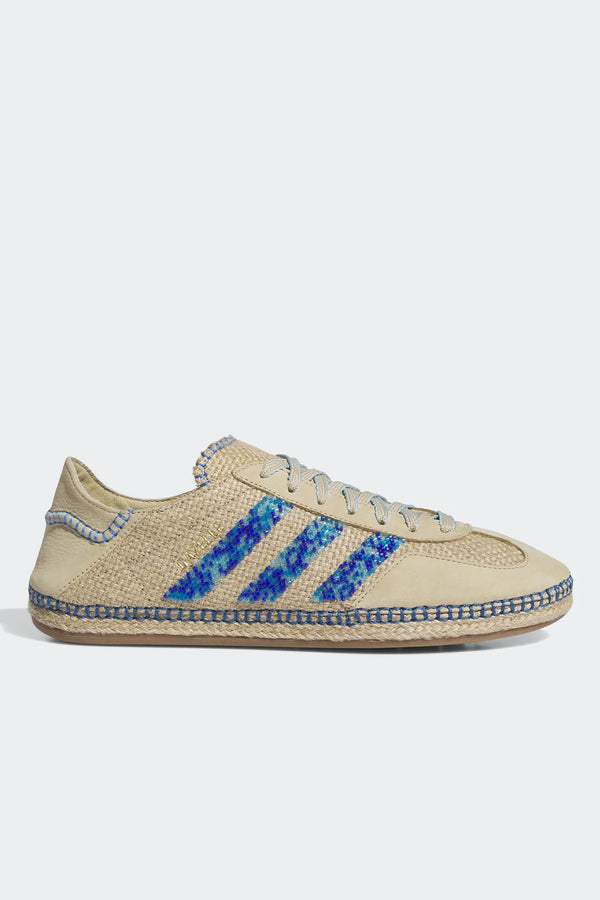Adidas Busenitz Blanco Con Azul IE3101 HYPE