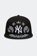 NEW ERA GORRA 5950 NEW YORK YANKEES MLB PAISLEY