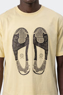 J Balvin Camiseta J4 Sneaker Print Amarilla - HYPE 4