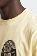 J Balvin Camiseta J4 Sneaker Print Amarilla - HYPE 5