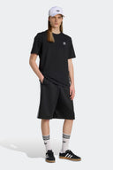 ADIDAS SHORT OVERSIZED
