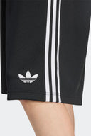 ADIDAS SHORT OVERSIZED