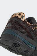 ADIDAS ADISTAR CONTROL 5 LEOPARD - MUJER