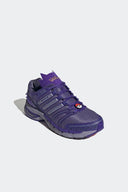 Tenis Adidas Adistar Control 5 x Pokémon Haunter KJ5611 morados – vista frontal en ángulo