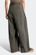 ADIDAS PANTALON CON PLIEGUES