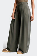 ADIDAS PANTALON CON PLIEGUES