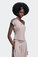 ADIDAS ADILENIUM 5.0 CAMISETA OFF SHOULDER - MUJER