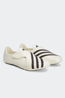ADIDAS PHARRELL YOGA VARIO