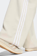 ADIDAS ORIGINALS BY JENNIE PANTALON CON PLIEGUES