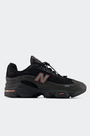 NEW BALANCE 1000G BLACK METALLIC RED ROCK