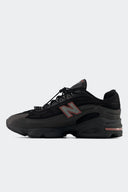 NEW BALANCE 1000G BLACK METALLIC RED ROCK