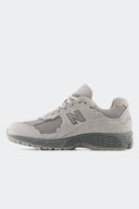 NEW BALANCE 2002R GORE-TEX PROTECTION PACK SLATE GREY