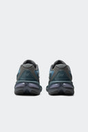 NEW BALANCE 983
