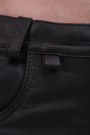 VENENO SHORT CUERO BLACK SITE