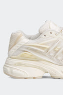 ADIDAS ADISTAR JELLYFISH PHARRELL WILLIAMS WHITE