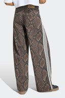 ADIDAS JEAN LOOSE SNAKE - MUJER