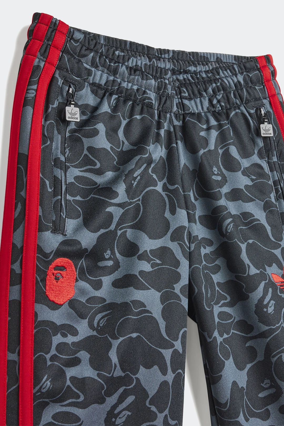 ADIDAS TRACKSUIT X BAPE NIÑOS - Main Image