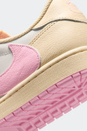 JORDAN 1 LOW OG X TRAVIS SCOTT SHY PINK