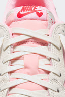 JORDAN 1 LOW OG X TRAVIS SCOTT TROPICAL PINK