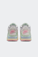 JORDAN 3 RETRO SPRING IS IN THE AIR