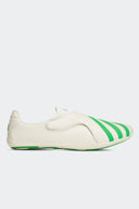 ADIDAS PHARRELL YOGA VARIO