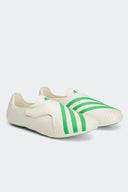 ADIDAS PHARRELL YOGA VARIO