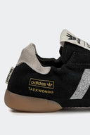 ADIDAS TAEKWONDO MEI X SONG FOR THE MUTE - MUJER