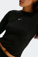 NIKE TOP MANGA LARGA - MUJER