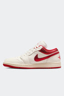 JORDAN 1 LOW RUBY - MUJER