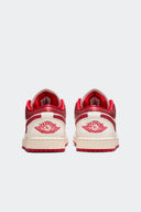 JORDAN 1 LOW RUBY - MUJER