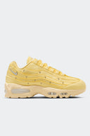 NIKE AIR MAX 95 STUDDED - MUJER