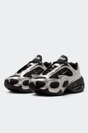 NIKE AIR MAX MUSE BLACK METALLIC - MUJER