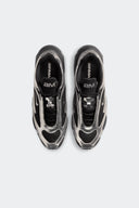 NIKE AIR MAX MUSE BLACK METALLIC - MUJER