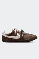 NIKE SPRINT SISTER RIDGEROCK SAIL - MUJER