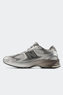 NEW BALANCE 2010 BLACK SILVER METALLIC