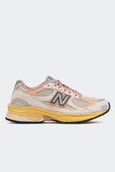 NEW BALANCE 2010 LINEN