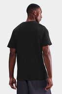 NIKE CAMISETA GRAPHIC ROBOT