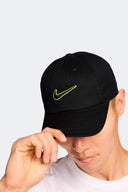 NIKE GORRA SWOOSH DESTRUCTURADA