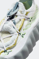 NIKE MIND 002 FLYKNIT