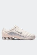 NIKE TOTAL 90 SHOX MAGIA BLANCO - MUJER