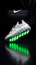 <h3>NIKE MIND<br/><em>002 FLYKNIT</em></h3>