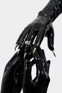 VENENO ANILLO BONES