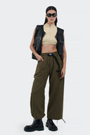 VENENO CROP ZIPPER - MUJER
