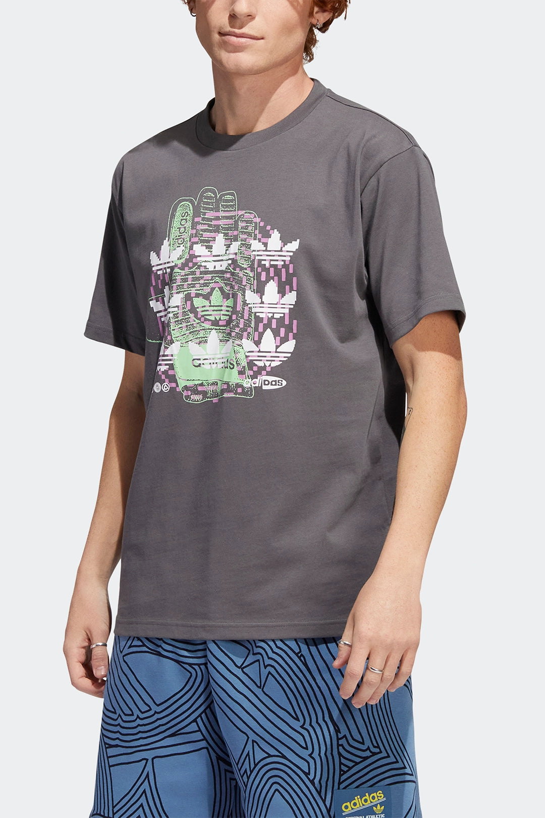 Camiseta top gris adidas