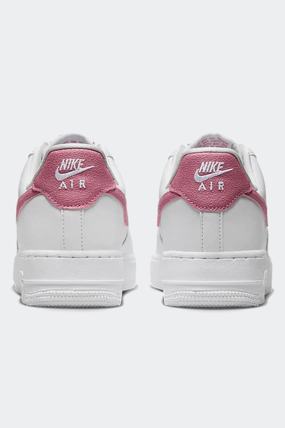 NIKE AIR FORCE 1 LOW '07 ESS "DESERT BERRY"- MUJER - HYPE